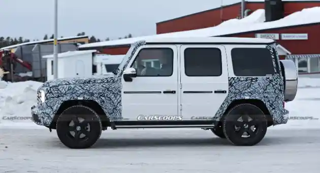 Foto - Mercedes-Benz G-Class Facelift Tertangkap Lensa. Ciri Knalpot Samping Hilang