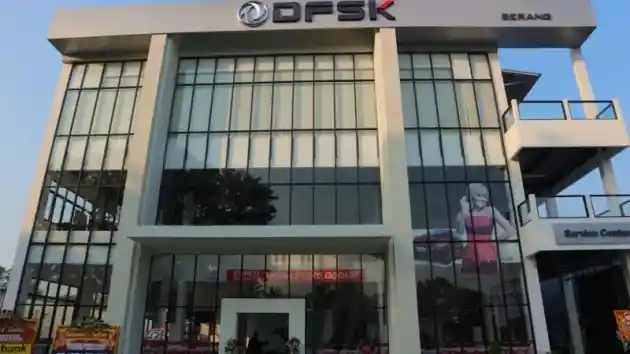 Foto - Dealer Baru DFSK Langsung Tawarkan Bunga 0%