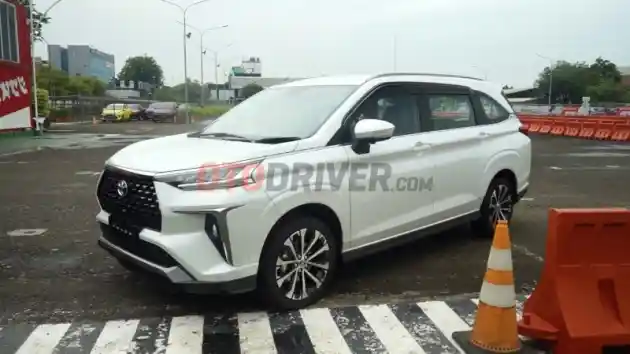 Foto - Harga Lengkap Toyota Avanza Dan Veloz Generasi Terbaru