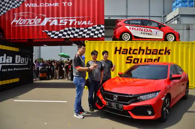 Foto - Ini lah Momen Terbesar Berkumpulnya Komunitas Honda Se-Indonesia!