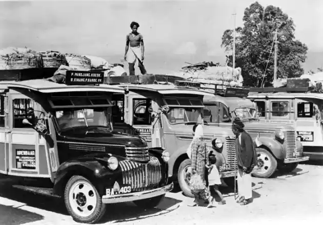 Foto - Bus Chevrolet, Kenangan Angkutan Penumpang Di Indonesia