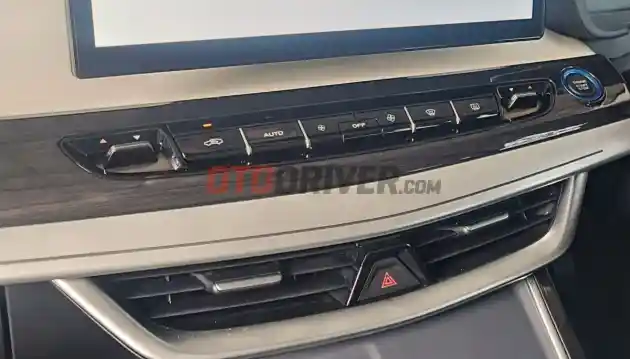 Foto - EV Aletra Suguhkan Tombol Fisik Untuk Pengoperasian, Ini Alasannya