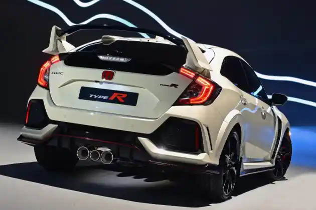 Foto - Honda Civic Type-R 2017 Massal Hadir Di Eropa, Bertenaga 315 DK