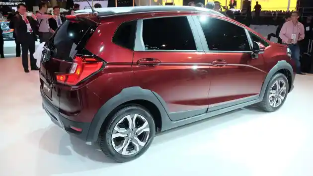 Foto - Honda WR-V Resmi Diperkenalkan Ke Dunia