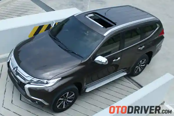 Foto - FIRST DRIVE: Mitsubishi All New Pajero Sport Dakar 4x2 A/T Spek Indonesia