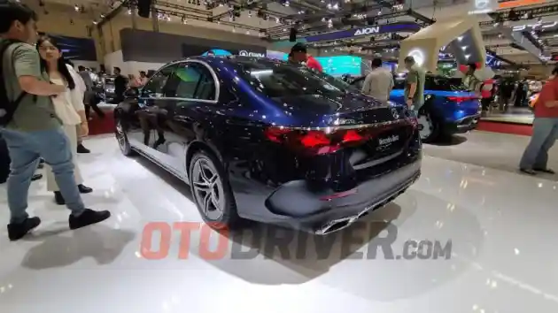 Foto - Kenal Lebih Dekat Mercedes-Benz All New E-Class, Sedan Nyaman, Kencang, Bertenaga dan Canggih