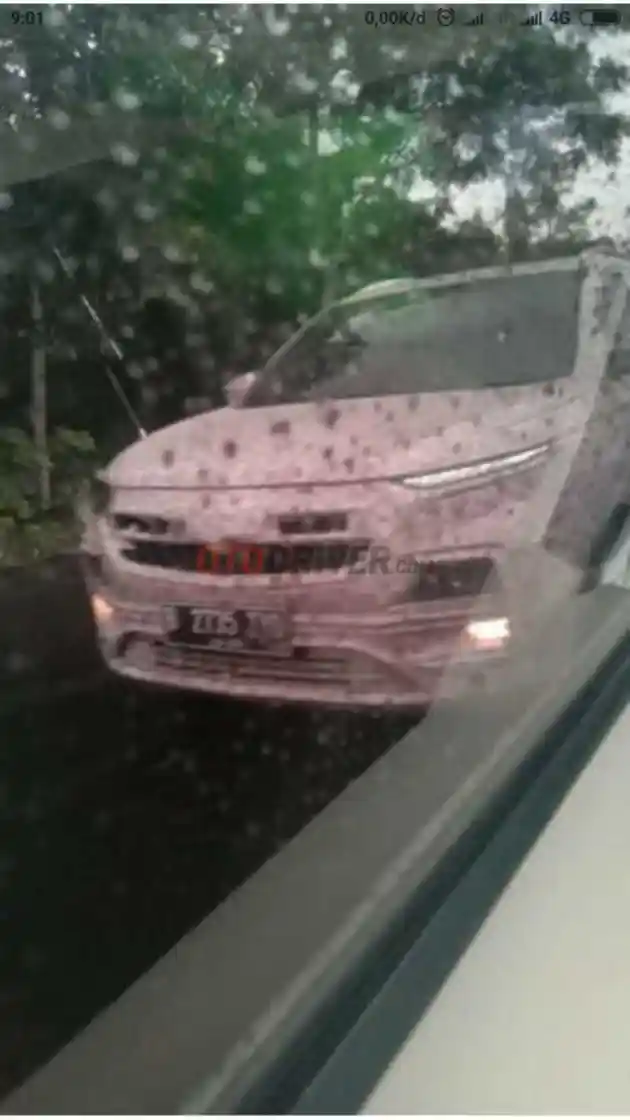 Foto - Wuling Almaz Tertangkap Kamera Tes Jalan di Kota Hujan