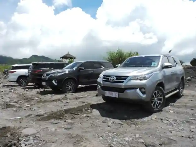 Foto - FIRST DRIVE : Uji Ketangguhan Toyota All New Fortuner Di Gunung Merapi