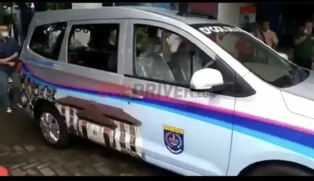 Foto - Wuling Confero Bakal Jadi Angkot Baru Yang Dapat Menampung 8 Penumpang dan Pakai AC