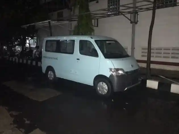 Foto - Avanza dan Confero Dipastikan Bertugas Jadi Angkot Tahun Depan