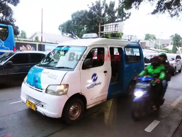 Foto - Tarif Transjakarta Akan ‘Naik’ Jadi Rp5.000