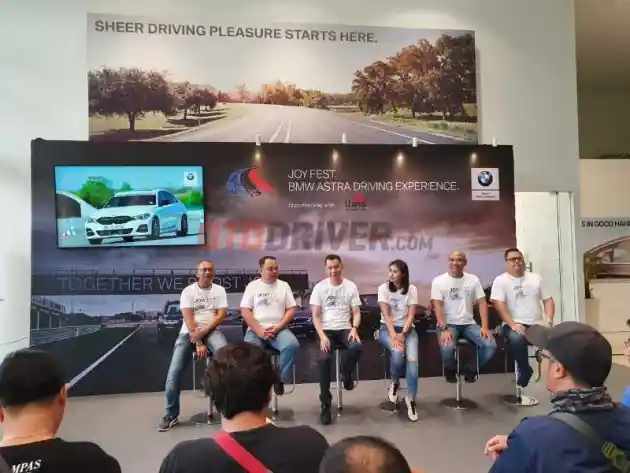 Foto - Dealer BMW Astra Akomodir Pelanggannya Cicipi Sirkuit Sentul!