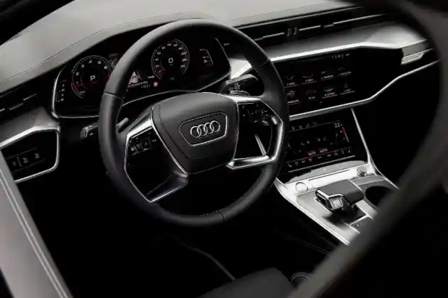 Foto - Audi A6 Generasi Terbaru Mengaspal, Harga Mulai Rp 1,4 Miliar