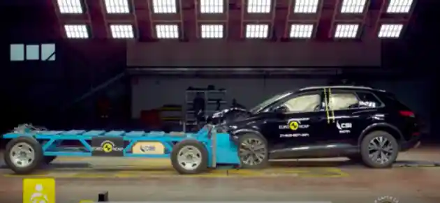 Foto - VIDEO: Crash Test Audi Q4 e-tron (Euro NCAP)