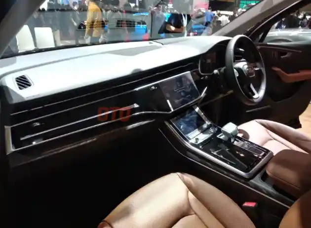 Foto - GALERI: Audi Q7 Tampil Lebih Kekinian dengan Berbagai Keunggulan