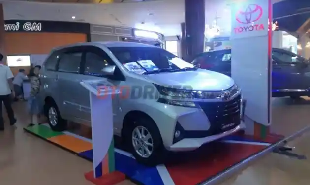 Foto - Inilah 20 Mobil Terlaris Di Indonesia Sepanjang 2020. Brio Geser Avanza