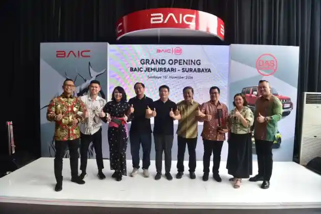 Foto - BAIC Indonesia Resmikan Dealer di Surabaya, Langsung Beri Promo Besar-Besaran