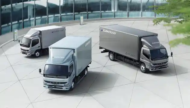 Foto - Ini Spesifikasi Mitsubishi Fuso eCanter Terbaru Untuk GIIAS 2023