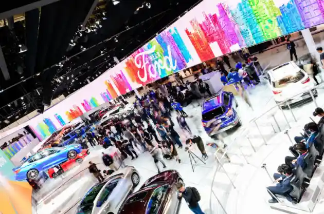 Foto - Ada Virus Corona, Beijing Auto Show Bakal Ditunda