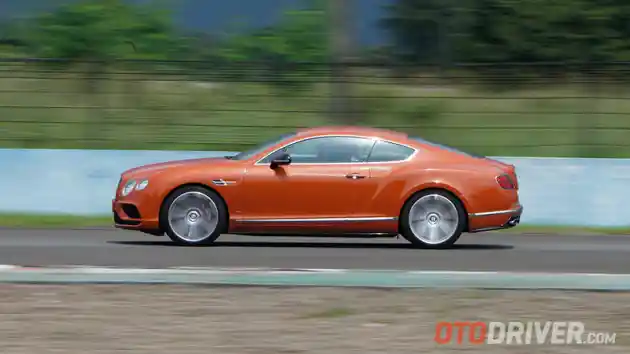 Foto - FIRST DRIVE: Bentley Continental GT V8 S