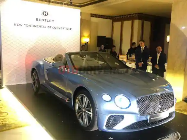 Foto - Bentley New Continental GT Convertible Meluncur di Indonesia