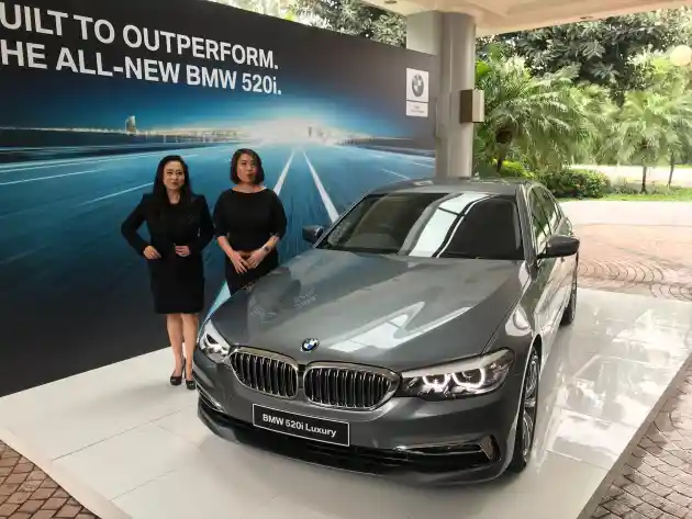 Foto - BMW 520i Luxury Line CKD Meluncur, Tembus Rp 1 Milyar Lebih Sedikit