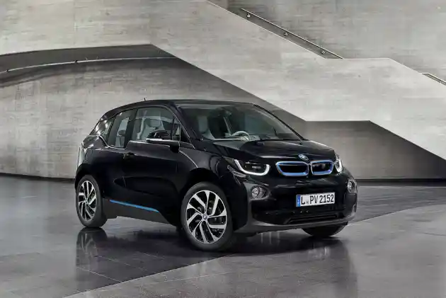 Foto - Apple Car Sedang Dikembangkan Di Jerman, Mungkinkah Berbasis BMW i3?