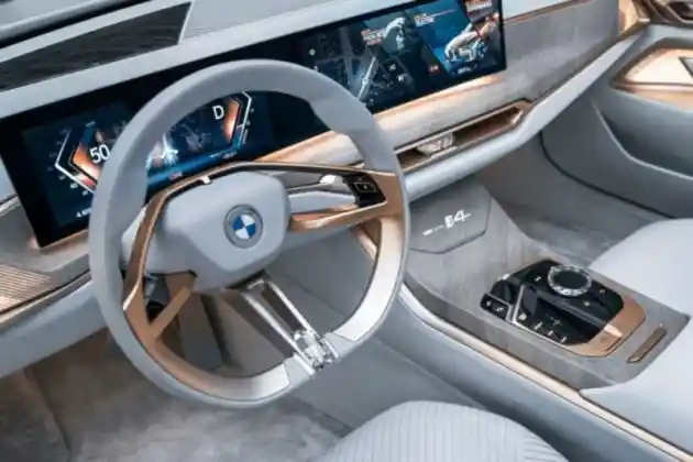 Foto - BMW Indonesia Bakal Menjual Mobil Listrik Berperforma Tinggi, Simak Bocoran Spesifikasinya
