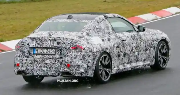 Foto - SPY SHOT: BMW M2 Generasi Terbaru Dengan Kamuflase Lebih Ringan