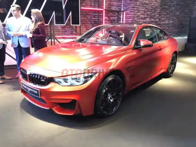 Foto - GALERI: BMW M4 Competition 2019 (18 FOTO)