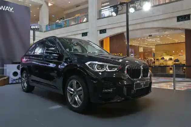 Foto - Seri 2 Gran Coupé Meluncur Dalam BMW Exhibition, Harga Rp 700 Jutaan