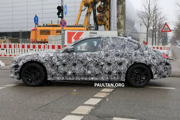 Foto - SPY SHOT: BMW Seri-3 Generasi Terbaru Kembali Terlihat