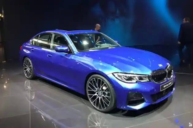 Foto - GALERI: BMW Seri-3 Generasi Terbaru (16 Foto)