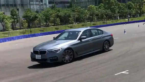 Foto - Ini Dia Bocoran Spek BMW Seri-5 2017 Untuk Pasar Indonesia