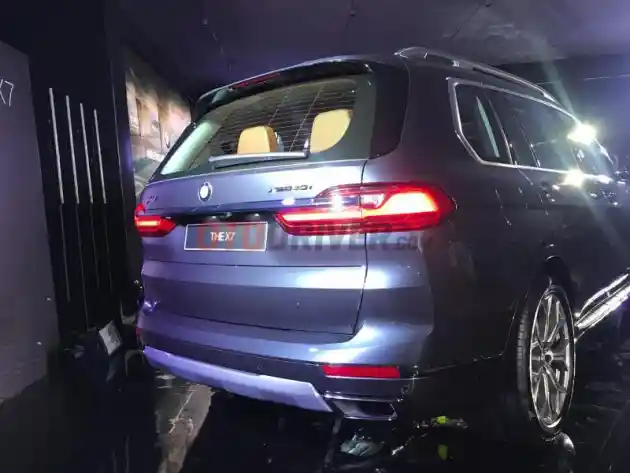 Foto - BMW X7 Resmi Tembus Rp 2,4 Milyar di Indonesia