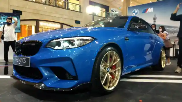 Foto - BMW Luncurkan Tiga Model Hi-Performance Sekaligus di Indonesia