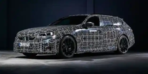 Foto - BMW M5 Segera Meluncur Sebagai PHEV, Simak Bocorannya