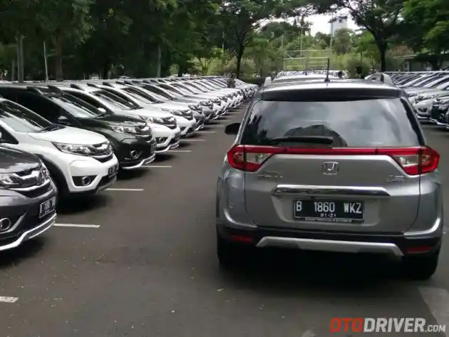 Foto - Belum Pernah Test Drive, Mengapa 200 Konsumen Berani Lunasi Honda BR-V?