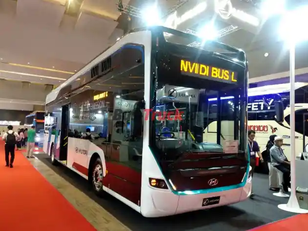 Foto - BusWorld Southeast Asia 2024: Ajang Pemanasan Sebelum GIIAS