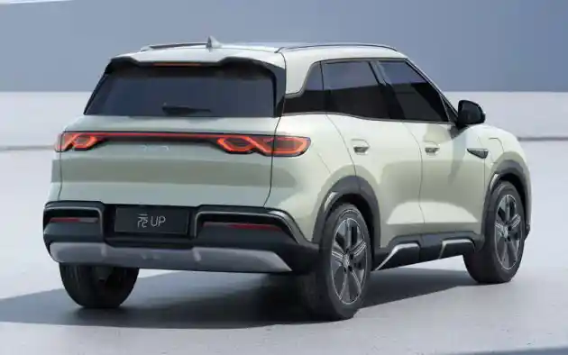 Foto - Intip SUV Kecil Terbaru BYD Yang Baru Saja Meluncur Di Cina