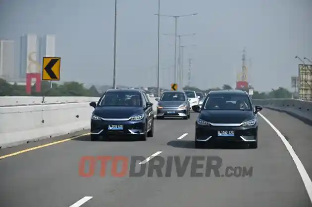 Foto - BYD Janji Delivery M6 Maksimal 75 Hari, Lebih Dari Itu Ada Kompensasi