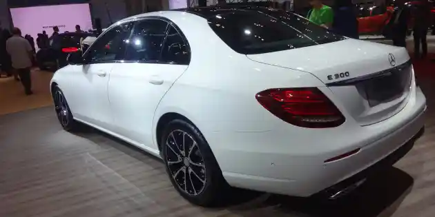 Foto - Totalitas Kampanye Penjualan, Booth Mercedes-Benz di GIIAS 2017 Akan Jadi Sejarah Baru