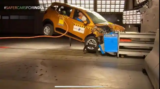 Foto - VIDEO: Crash Test Renault Triber, Kantongi Bintang 4!