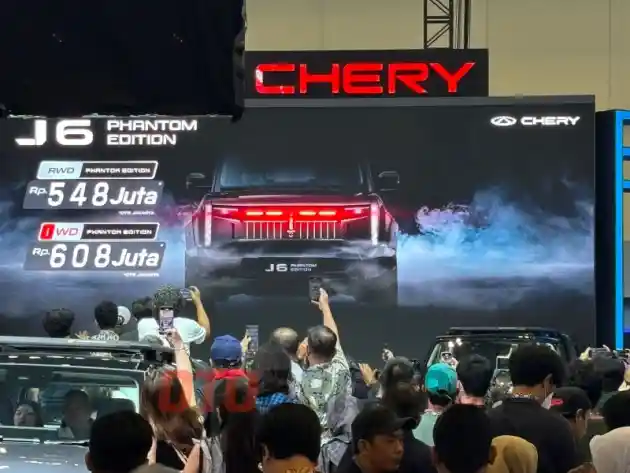 Foto - Mobil Listrik Offroad Pertama Chery J6 Resmi Diluncurkan, Harganya Mulai Rp 490 Juta