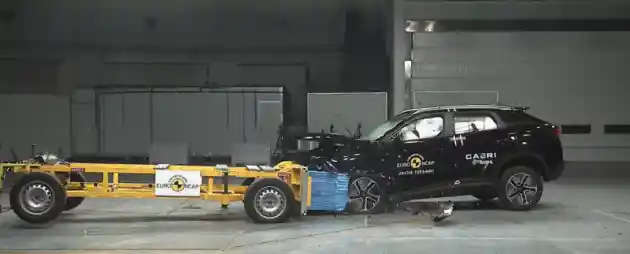 Foto - VIDEO: Crash Test Chery Omoda E5 (ANCAP)