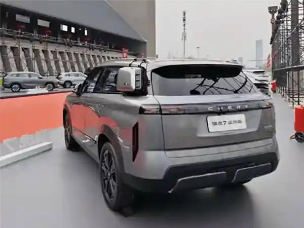 Foto - Begini Tampilan Chery Tiggo 7 Sport, Mirip Dengan Land Rover Discovery Sport