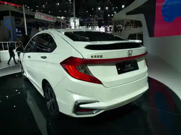 Foto - Honda City Liftback Meluncur di Tiongkok. Ini Harga Dan Detailnya