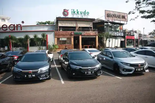 Foto - VIDEO: Proses Kelahiran Honda Civic Turbo Sedan