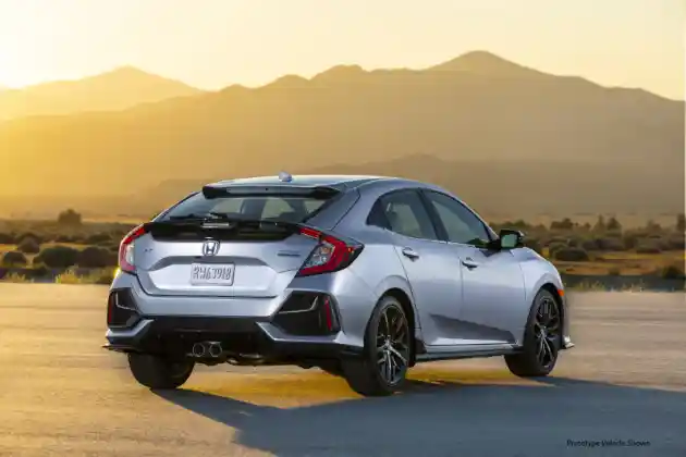 Foto - Honda Civic Hatchback Facelift Hadir Di Amerika Serikat