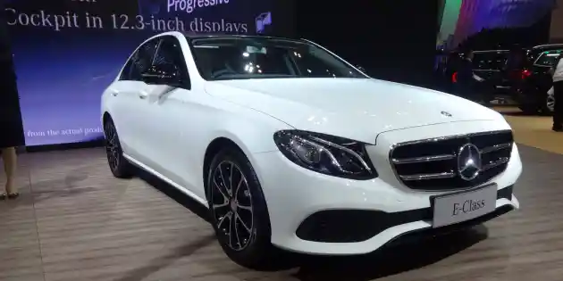 Foto - Mercedes-Benz E-Class Akan CKD Tahun Depan